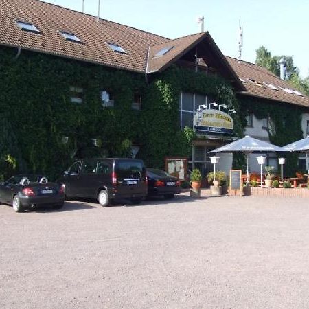 Hotel Restaurant Zur Hexe Überherrn Kültér fotó